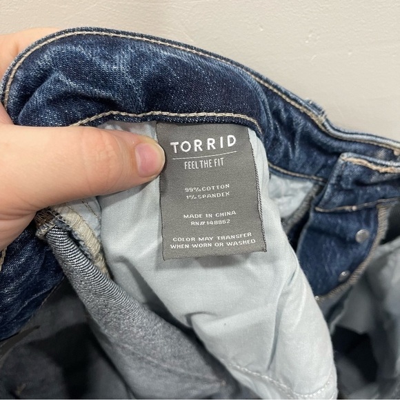 Torrid High-Rise Straight Jeans Raw Hem Size 12 Regular - Picture 9 of 11